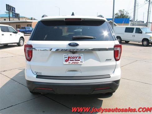 Used 2018 Ford Explorer 4WD image 31