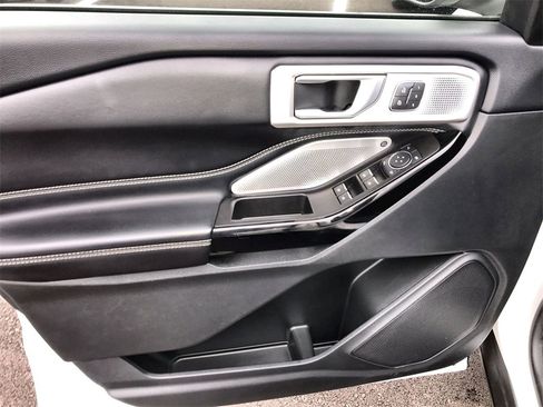 Used 2022 Ford Explorer ST w/ Equipment Group 401A image 13