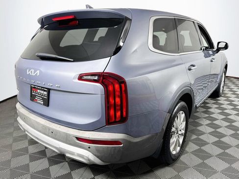 Used 2022 Kia Telluride LX AWD/4WD image 7