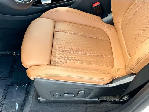 Used 2024 BMW X3 sDrive30i w/ Convenience Package RWD image 19