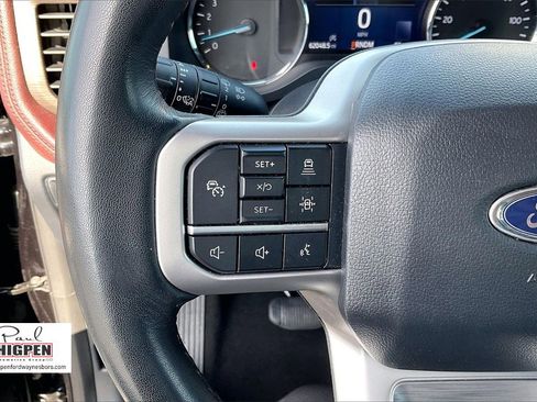 Certified 2024 Ford Expedition Limited image 17