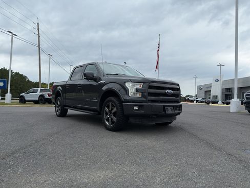 Used 2016 Ford F150 Lariat w/ Equipment Group 502A Luxury image 10