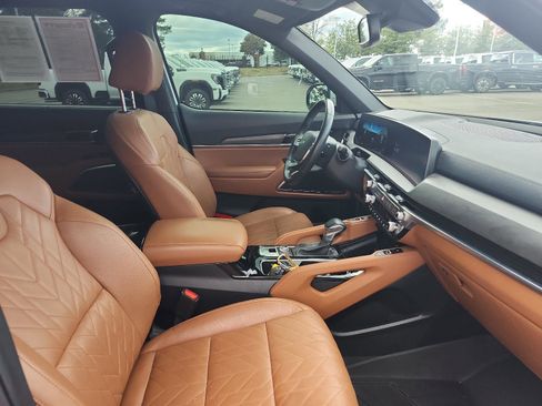 Used 2024 Kia Telluride SX X-Line image 7
