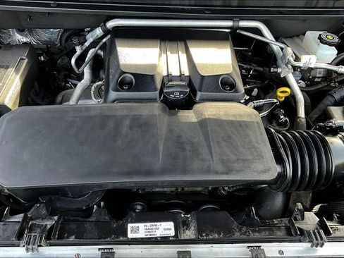 Used 2024 Chevrolet Colorado Trail Boss w/ Technology Package image 29