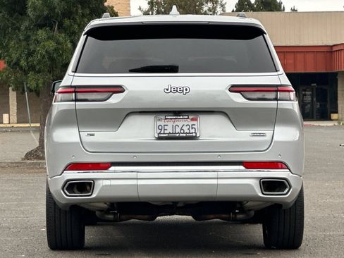 Used 2023 Jeep Grand Cherokee L Overland RWD image 4