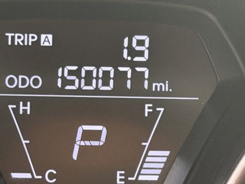 Used 2013 Hyundai Elantra GLS w/ Preferred Pkg image 9