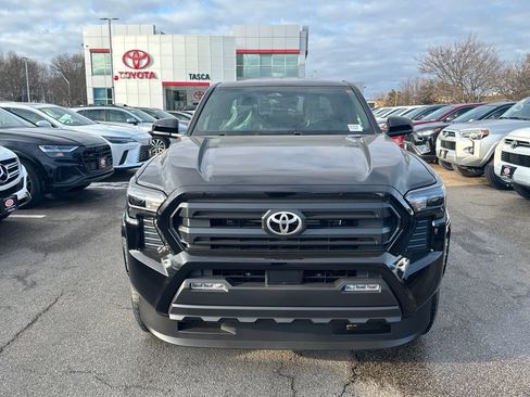 New 2026 Toyota Tacoma SR5 image 2