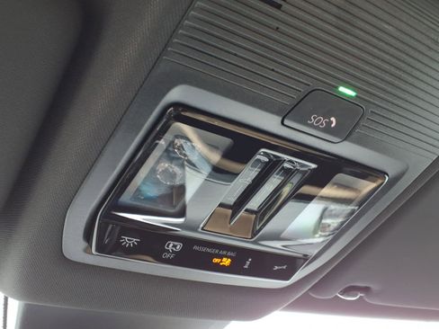 New 2026 Volkswagen Atlas Cross Sport SE AWD/4WD image 19