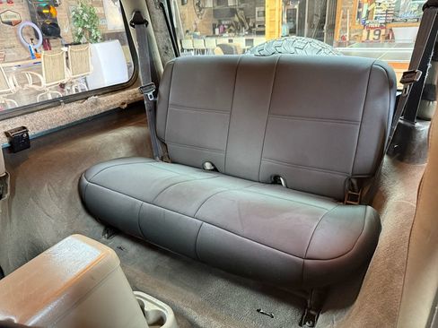 Used 2003 Jeep Wrangler Sahara AWD/4WD image 24