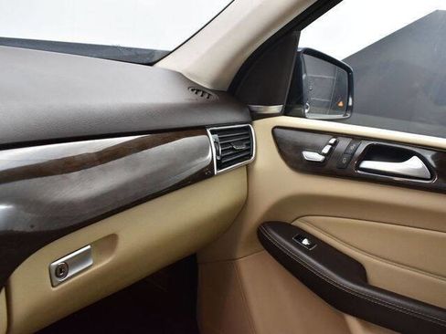 Used 2018 Mercedes-Benz GLE 350 w/ Premium 1 Package image 13