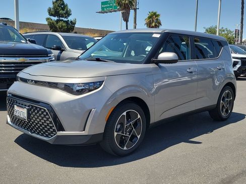 Used 2024 Kia Soul EX FWD image 30