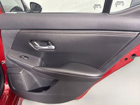 Used 2024 Nissan Sentra SR image 28