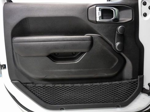 Used 2024 Jeep Wrangler Unlimited Sport AWD/4WD image 33