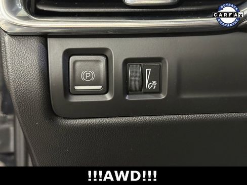 Used 2020 Cadillac XT4 Premium Luxury image 25