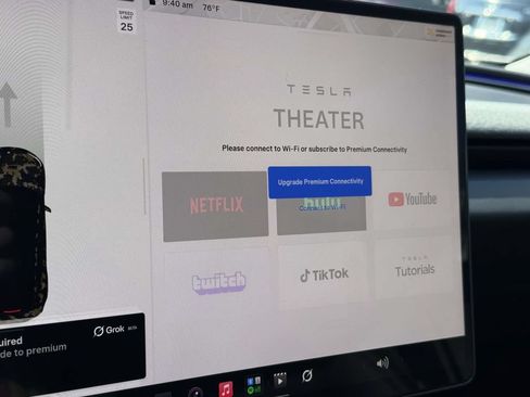 Used 2025 Tesla Model 3 Long Range RWD image 29