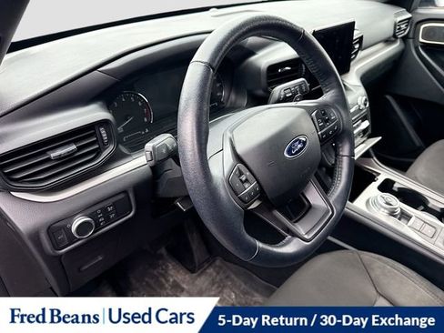 Used 2020 Ford Explorer XLT image 9