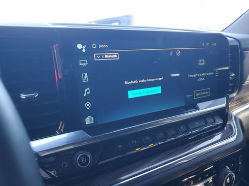 Used 2024 Chevrolet Silverado 1500 RST w/ Convenience Package II image 21