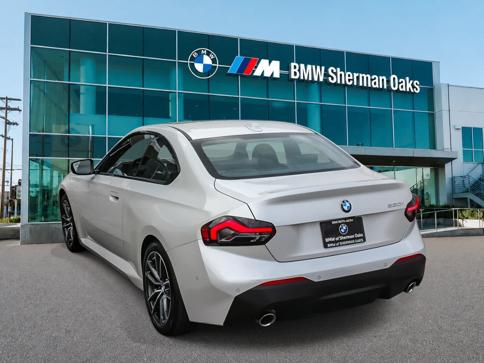 Used 2026 BMW 230i Coupe RWD image 6
