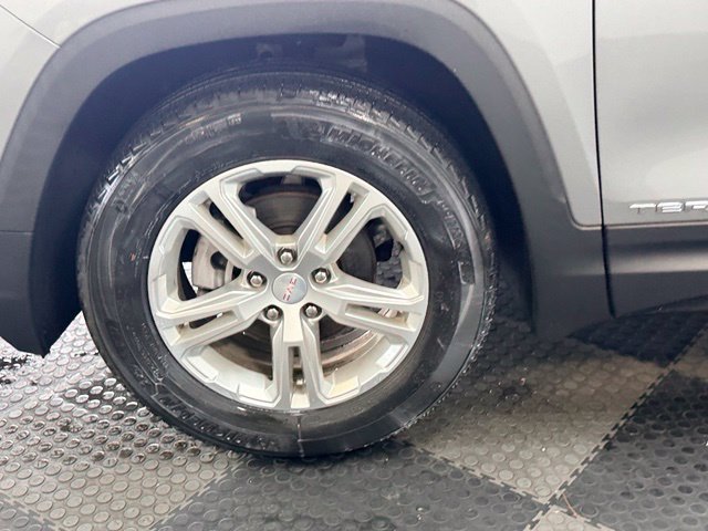 Used 2023 GMC Terrain SLE w/ Driver Convenience Package FWD image 12