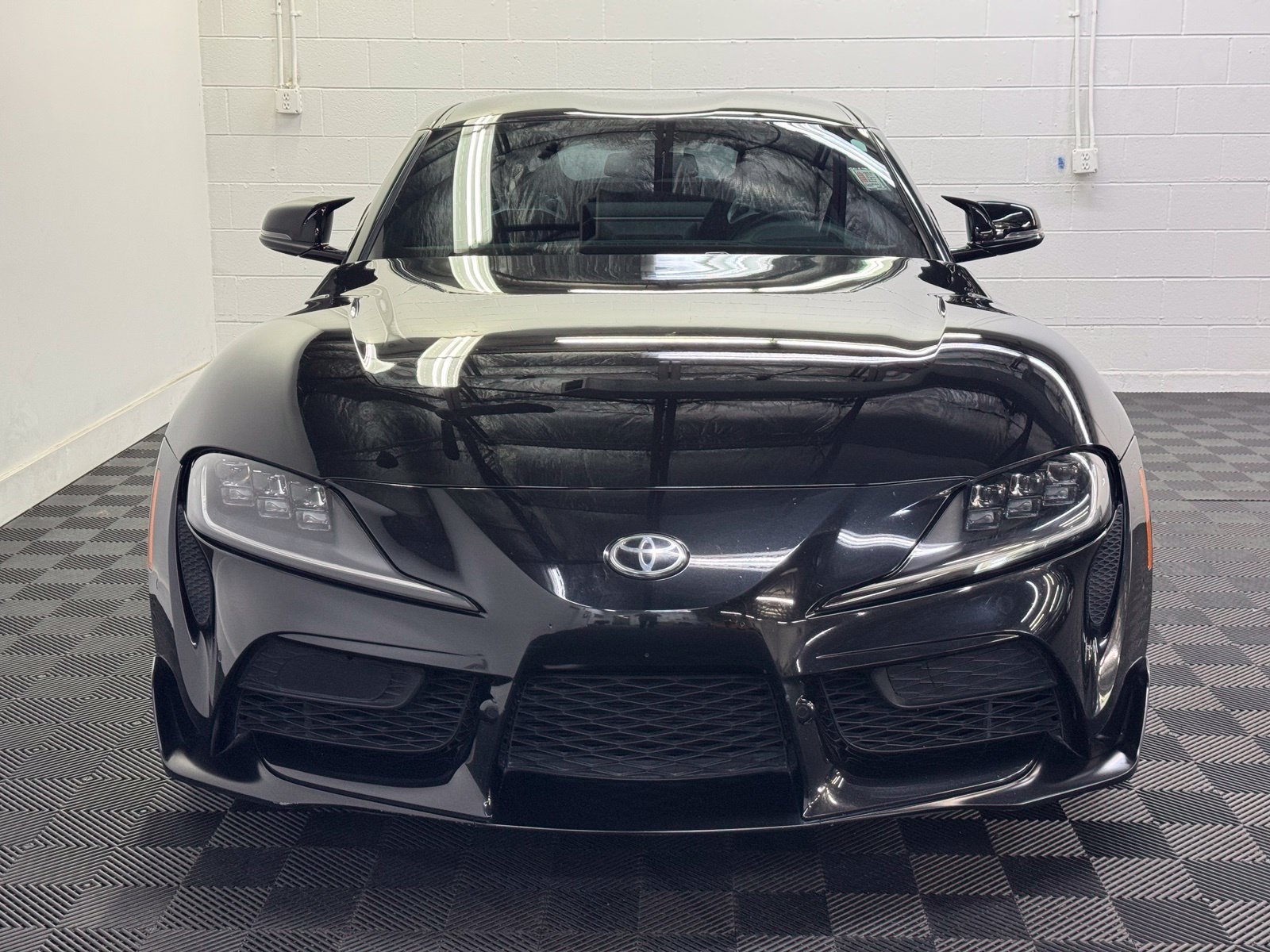 Used 2021 Toyota Supra RWD image 5