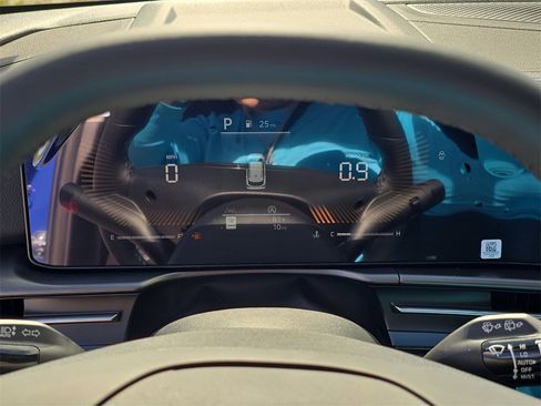 New 2026 Kia Sportage EX image 33