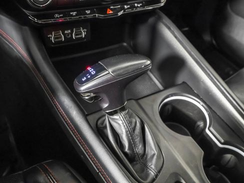 Used 2023 Dodge Durango GT AWD/4WD image 38
