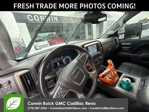 Used 2017 GMC Sierra 2500 Denali AWD/4WD image 7