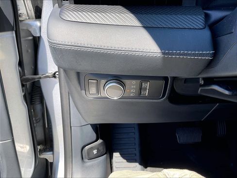 Used 2021 Ford Mustang Mach-E Premium AWD/4WD image 27