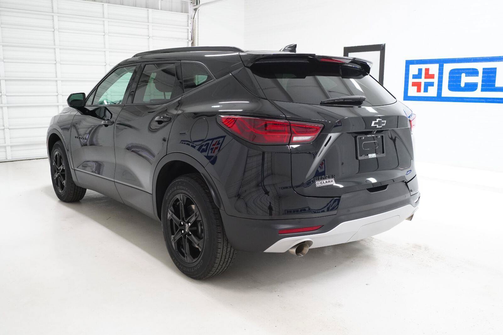 Used 2024 Chevrolet Blazer LT w/ Convenience Package FWD image 29