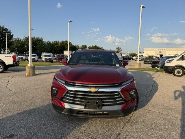 Used 2023 Chevrolet Blazer Premier w/ Driver Confidence II Package AWD/4WD image 2
