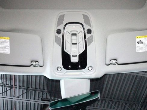 Used 2021 Audi Q5 2.0T Premium Plus w/ Premium Plus Package image 9