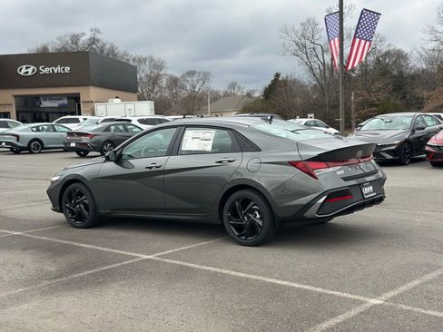 New 2026 Hyundai Elantra Sport image 5