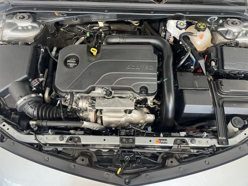 Used 2024 Chevrolet Malibu LT FWD image 45