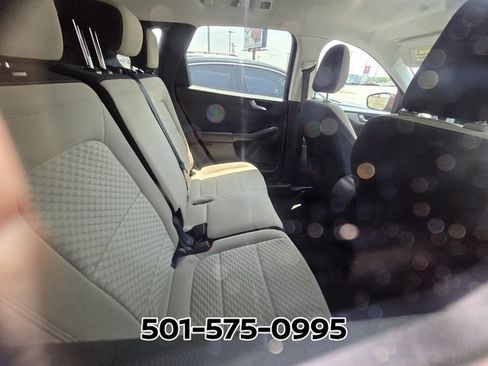 Used 2021 Ford Escape SE FWD image 9