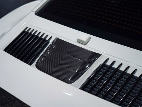 Used 2018 Porsche 911 Turbo S image 25