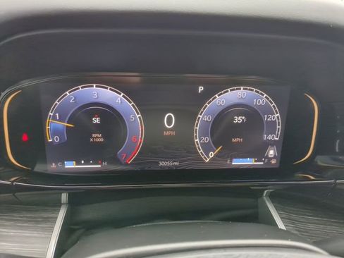 Used 2023 Jeep Wagoneer Series II w/ Premium Group I image 15