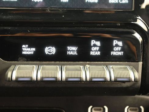 Used 2021 RAM 2500 Limited AWD/4WD image 30