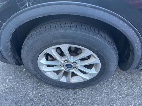 Used 2021 Ford Escape SE w/ Convenience Package image 7