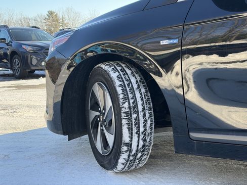 Used 2018 Hyundai Ioniq SEL image 8