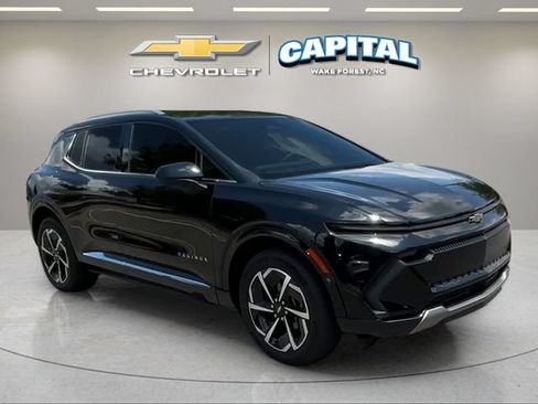 Used 2024 Chevrolet Equinox EV LT AWD/4WD image 7