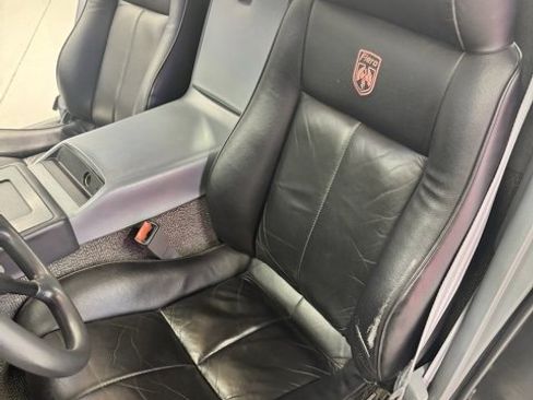 Used 1988 Pontiac Fiero image 15