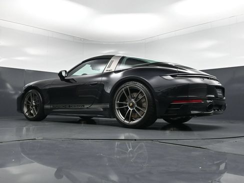 Used 2023 Porsche 911 50th Anniversary Edition AWD/4WD image 24