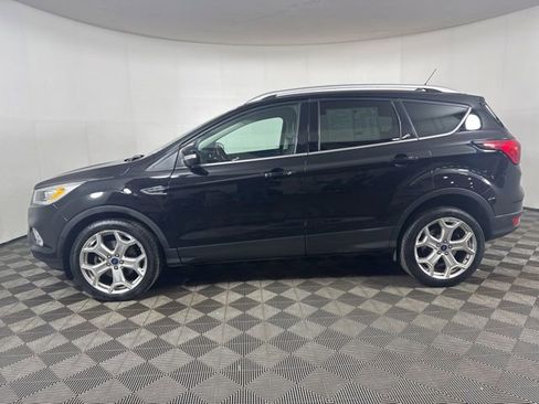 Used 2019 Ford Escape Titanium image 7