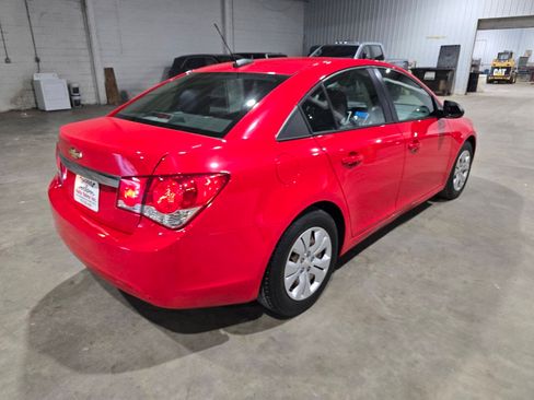 Used 2016 Chevrolet Cruze LS FWD image 12