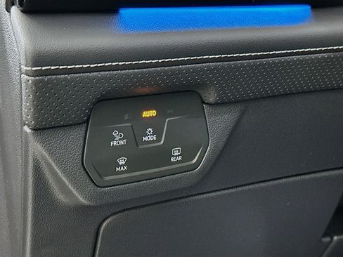 New 2026 Volkswagen Atlas SEL Premium R-Line image 10