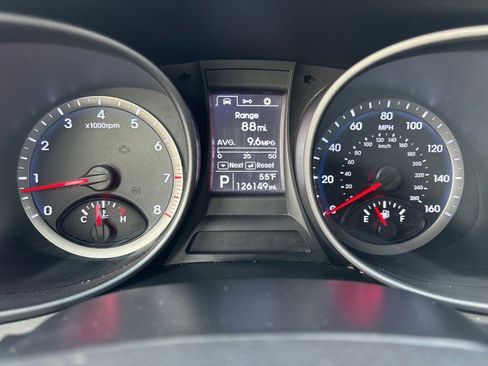 Used 2016 Hyundai Santa Fe Sport image 13