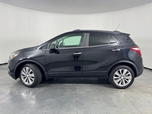 Used 2020 Buick Encore Preferred w/ Safety Package image 2