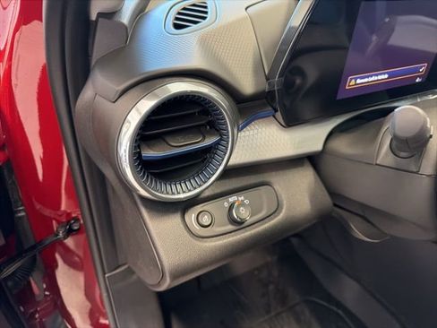 New 2026 Chevrolet Trax LT image 14