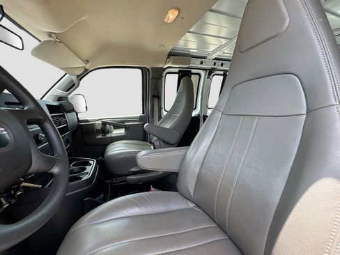 Used 2025 GMC Savana 2500 w/ Driver Convenience Package RWD image 18