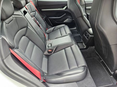 Used 2020 Porsche Taycan Turbo S image 24